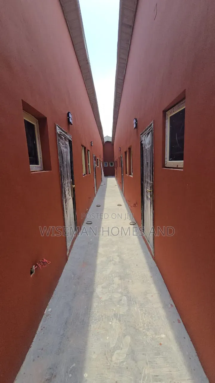 Mini Flat in Opposite Crown, Sangotedo for rent