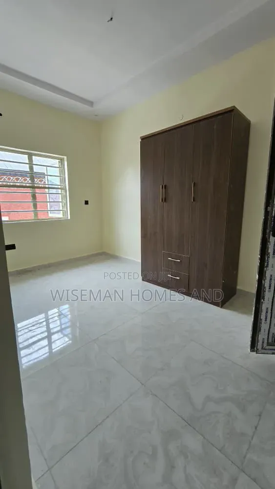 Mini Flat in Opposite Crown, Sangotedo for rent