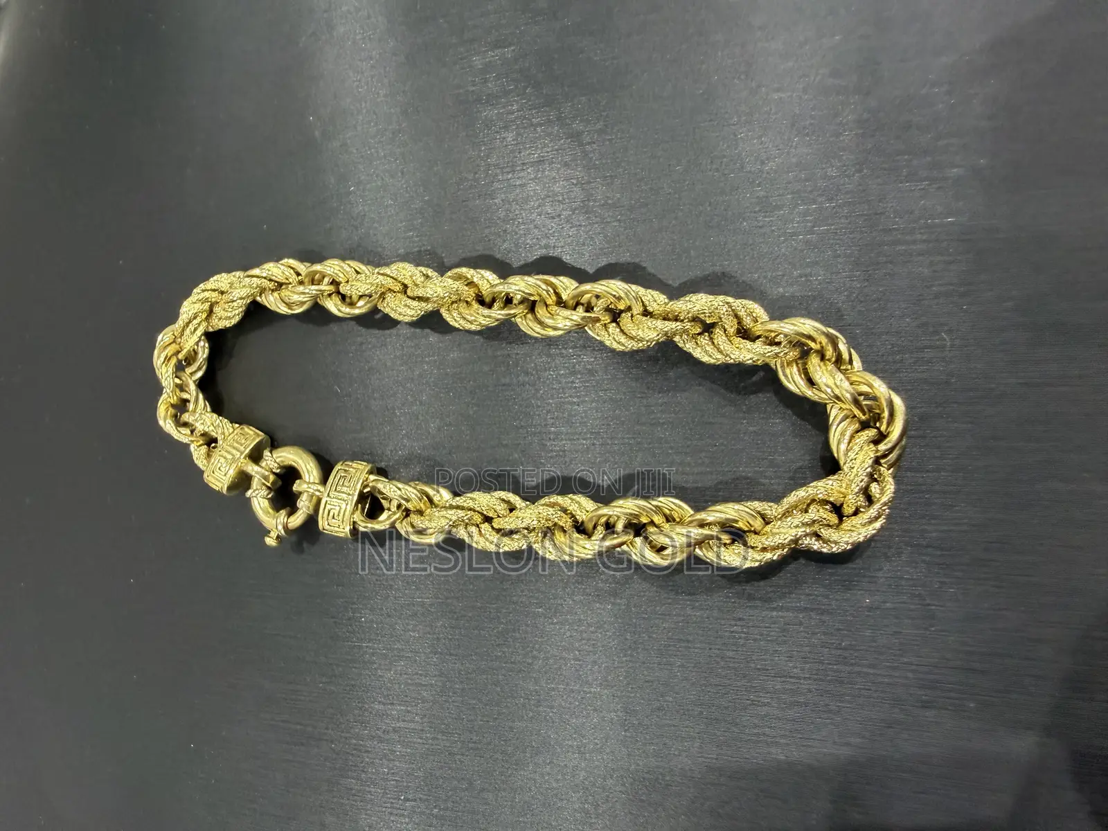 Pure 18karat Solid Gold Bracelet Twisted Design