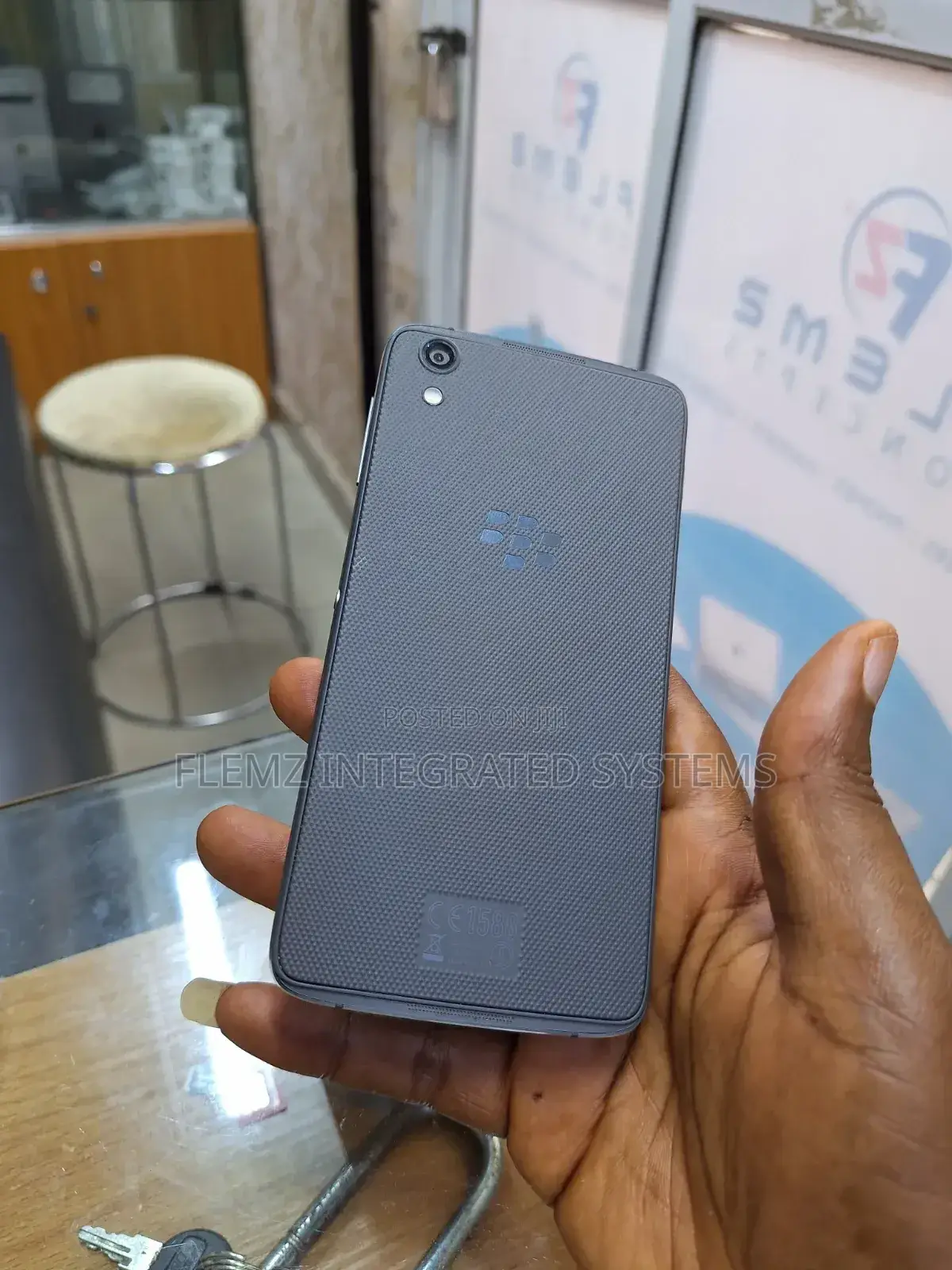 BlackBerry DTEK50 16 GB Black