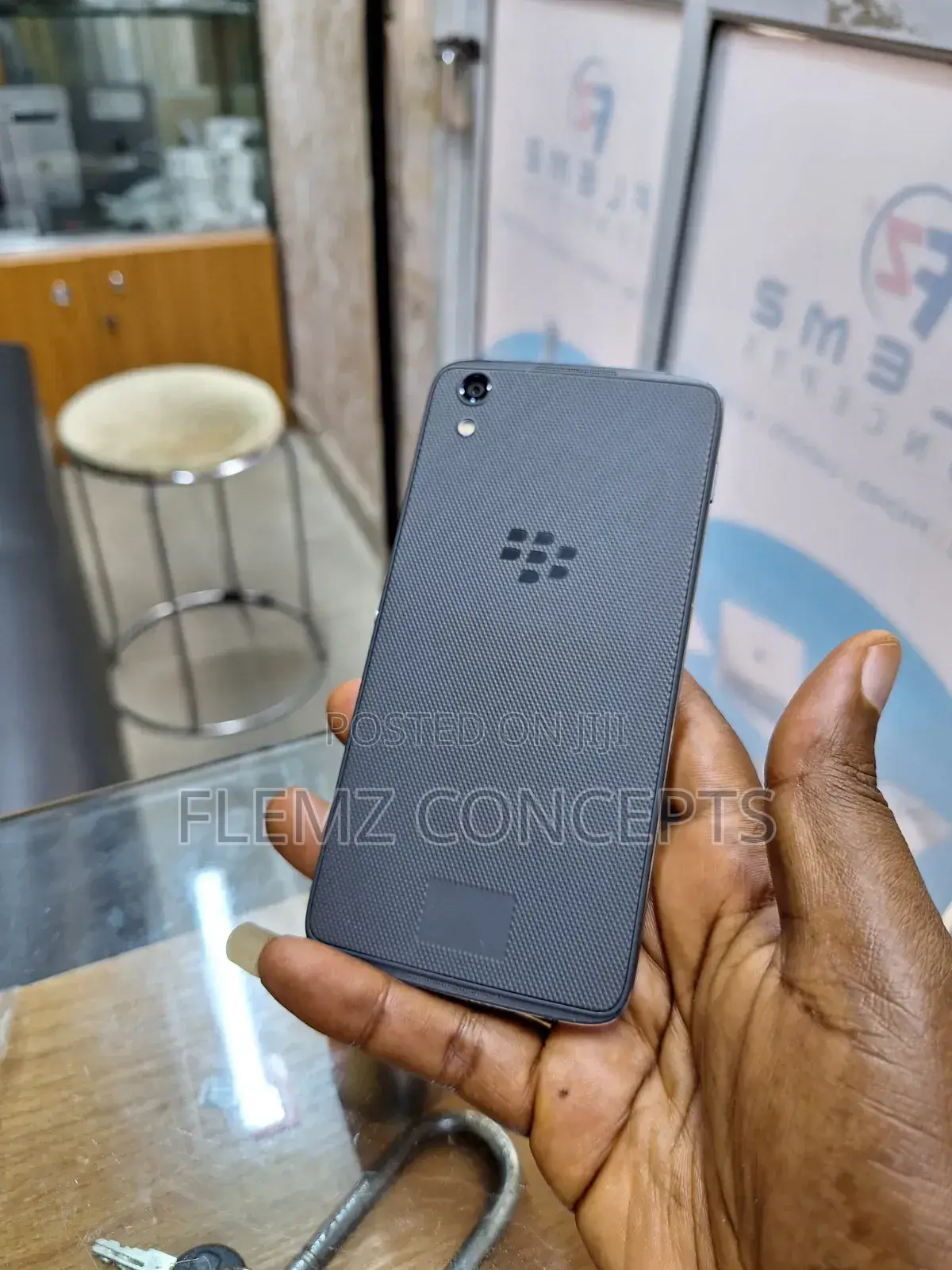 BlackBerry DTEK50 16 GB Black