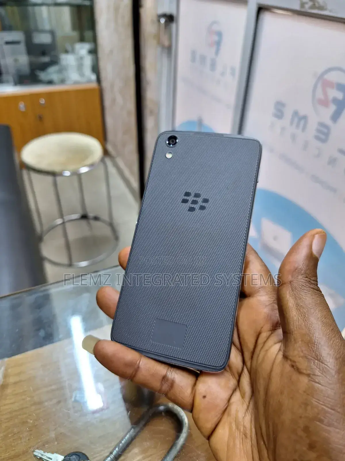 BlackBerry DTEK50 16 GB Black