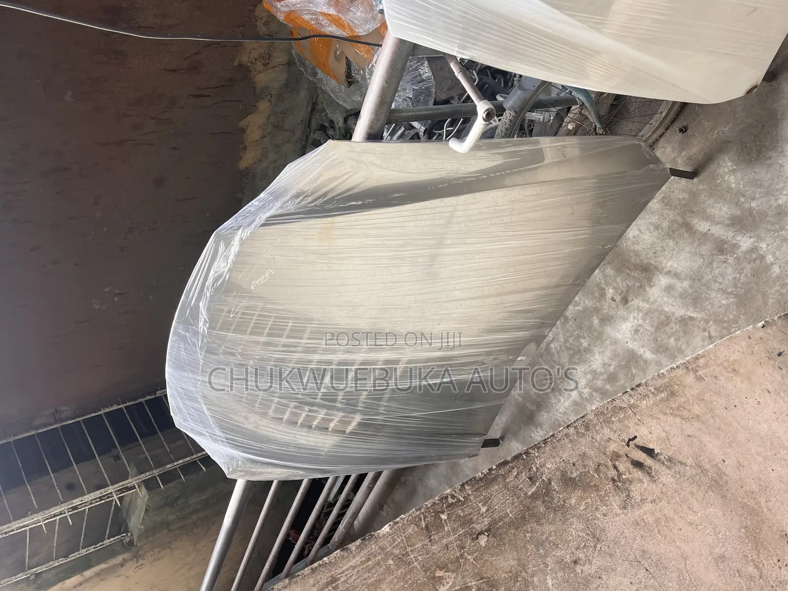 Bonnet Rc350 2020