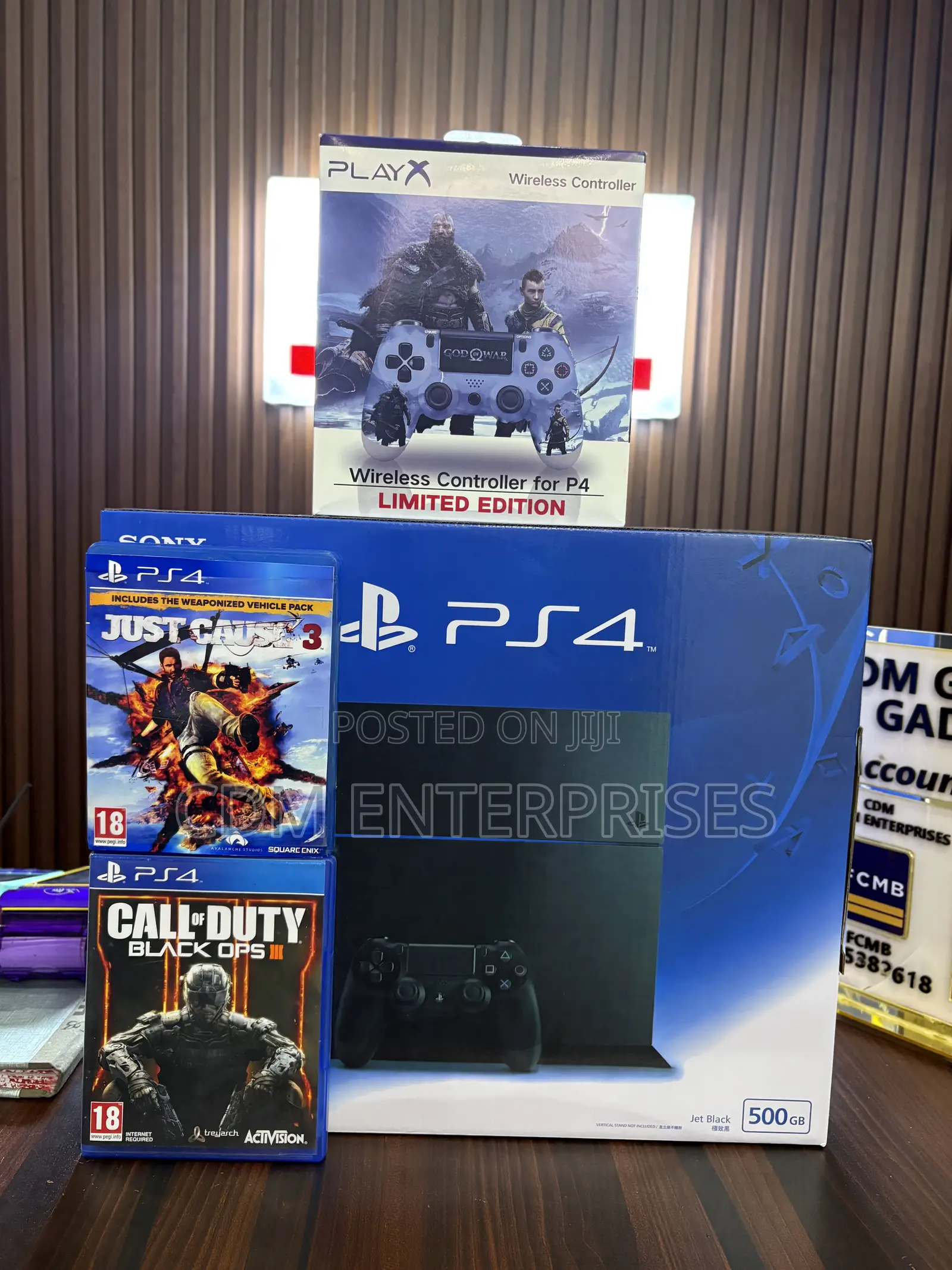 Playstation 4 Big 2 Games 2 Controllers