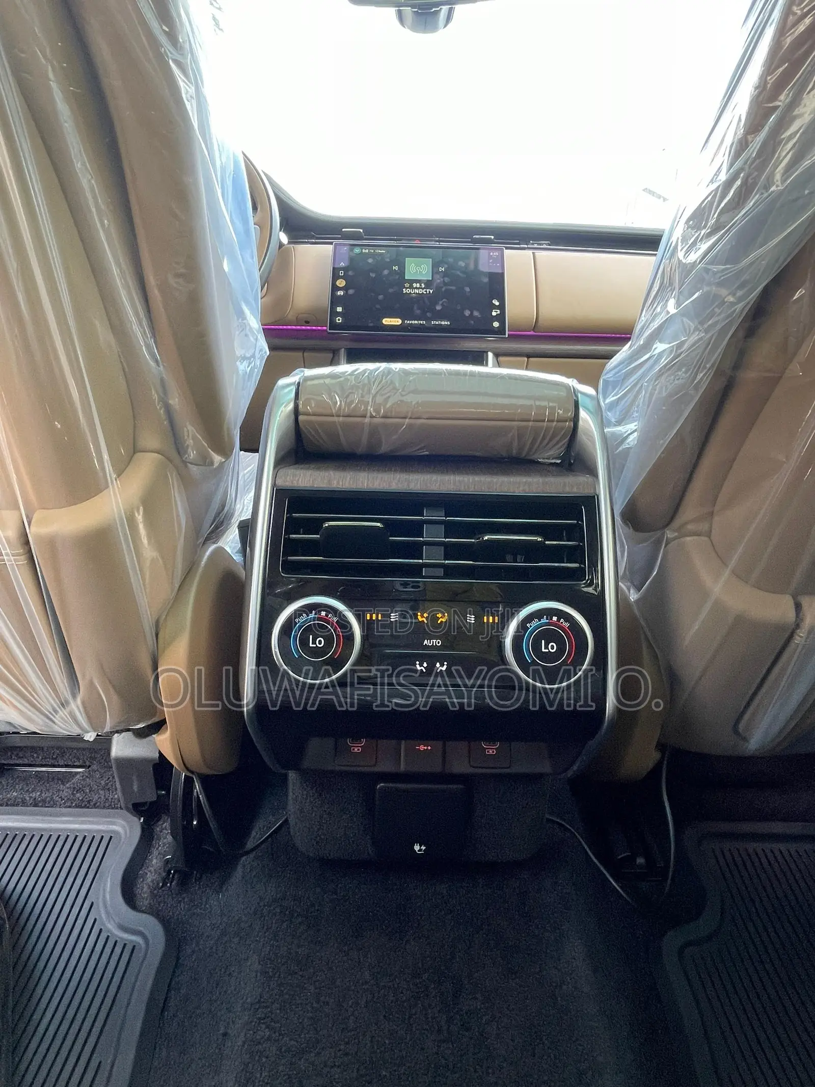 Land Rover Range Rover Vogue 2023 White