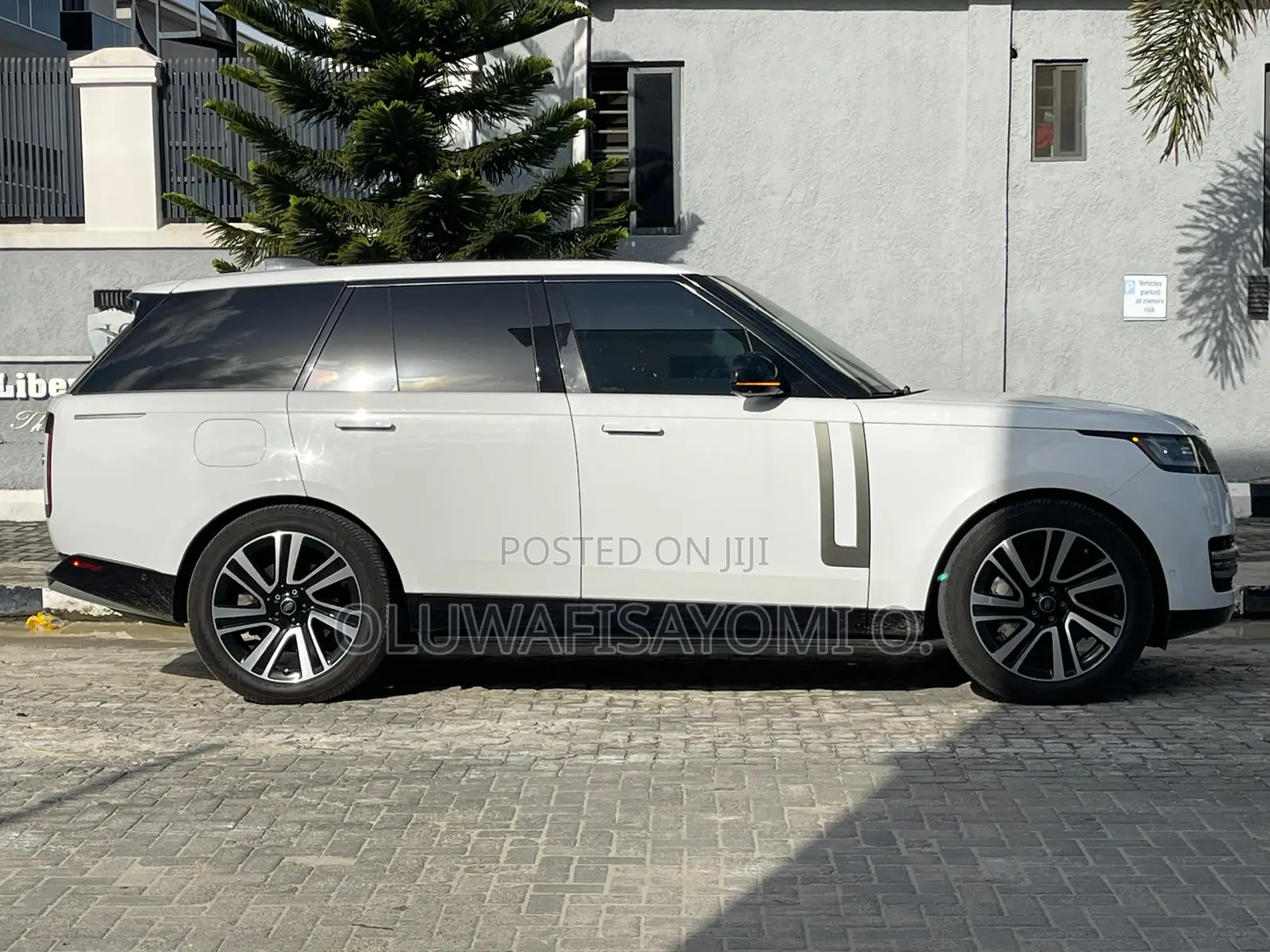 Land Rover Range Rover Vogue 2023 White