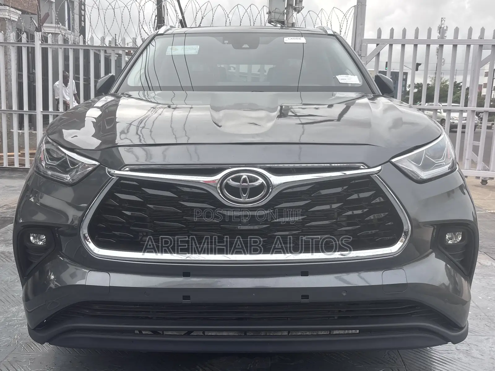 Toyota Highlander Limited 2021 Gray