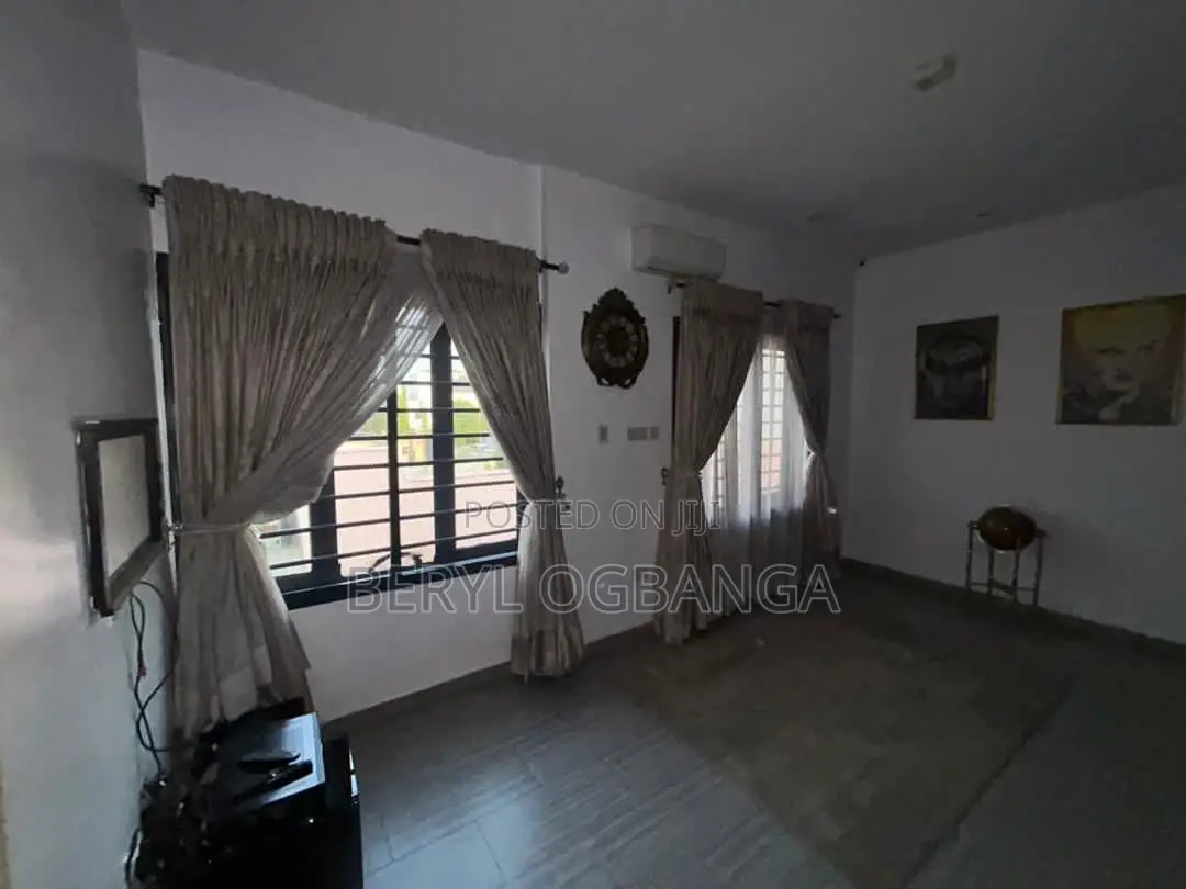 4bdrm Duplex in Osapa london for rent
