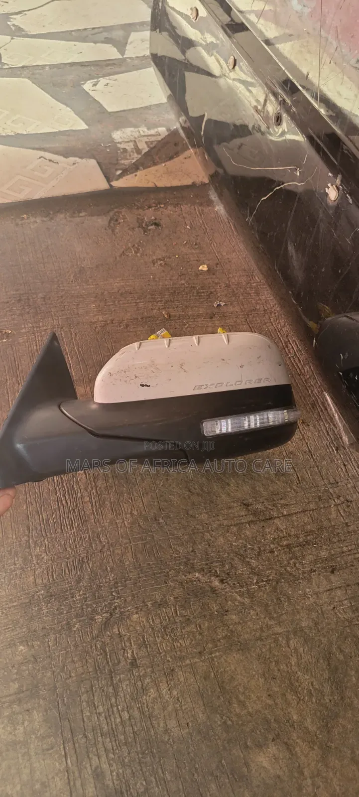 Side Mirror for Ford Explorer 2014