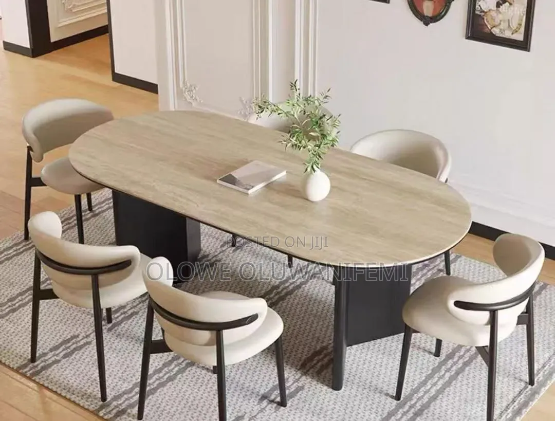 Vintage Dining Set Design