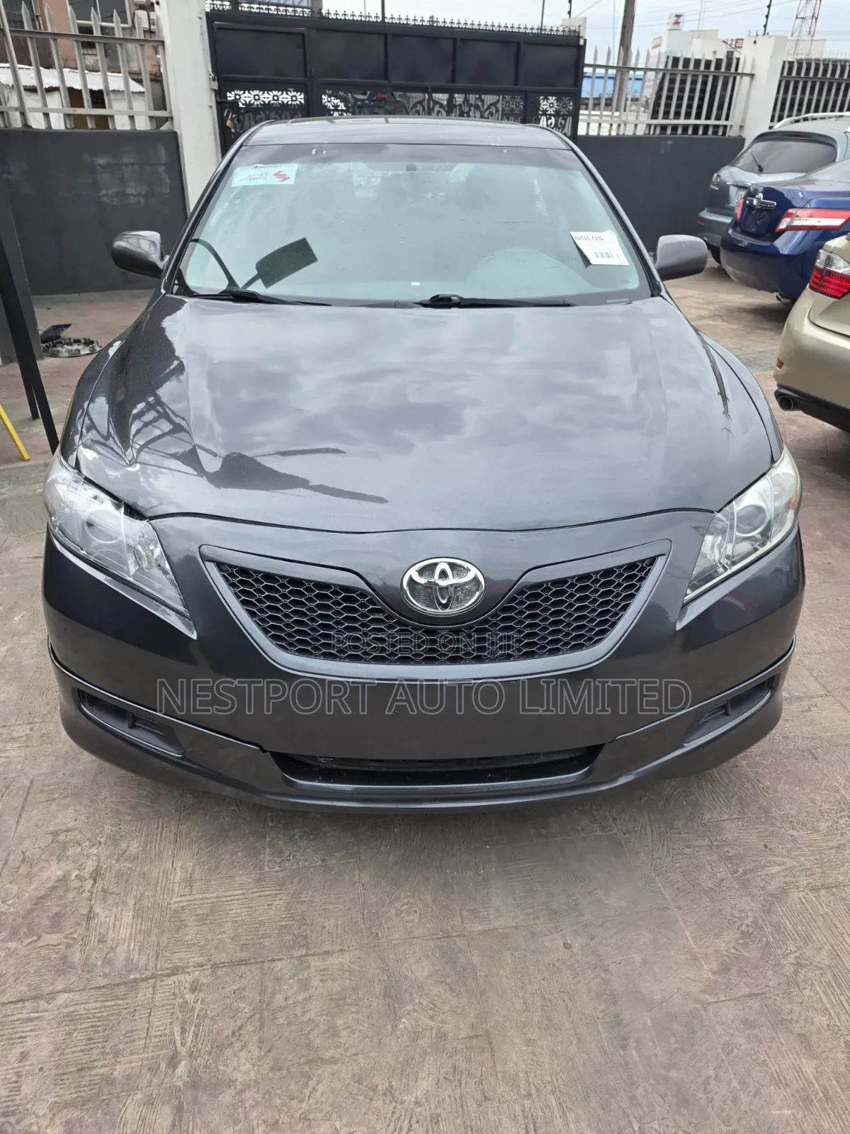 Toyota Camry 2.4 SE Automatic 2008 Gray