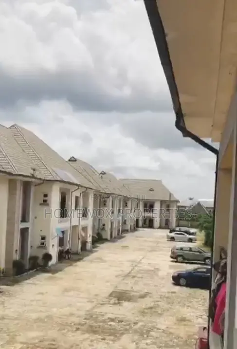 2bdrm Block of Flats in Obio-Akpor for sale