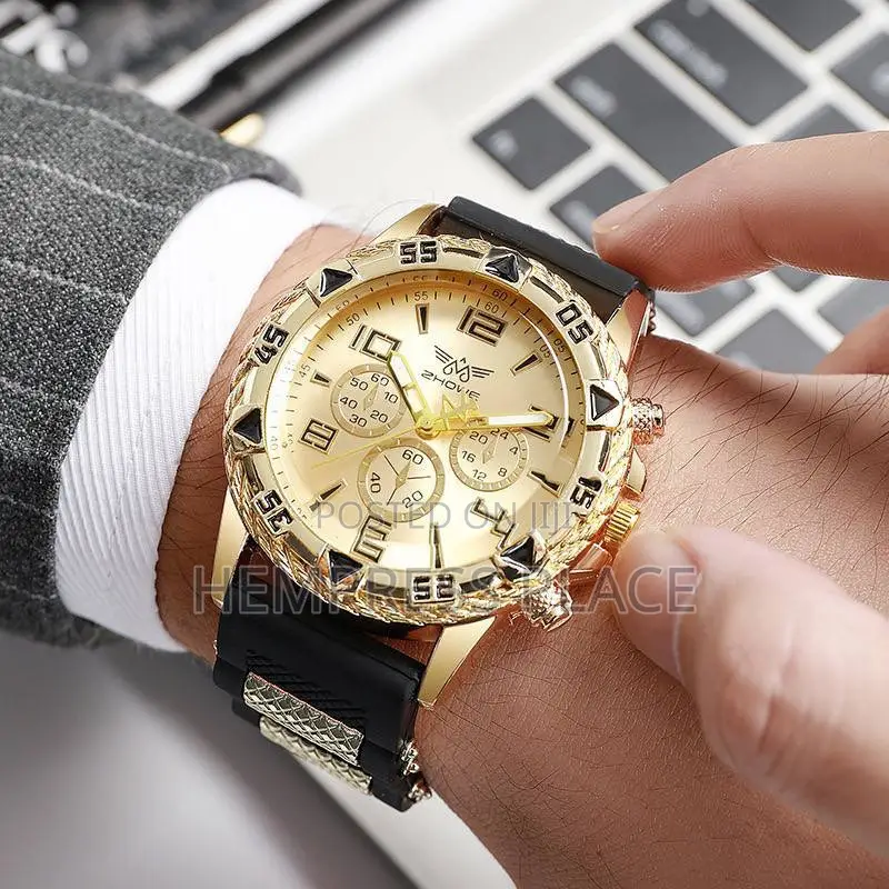 Men Luxury Wristwatch