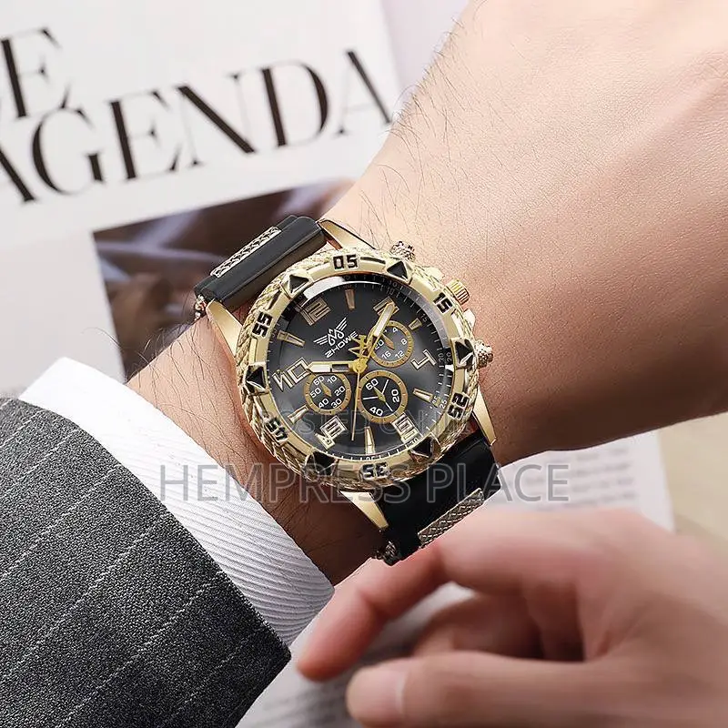 Men Luxury Wristwatch