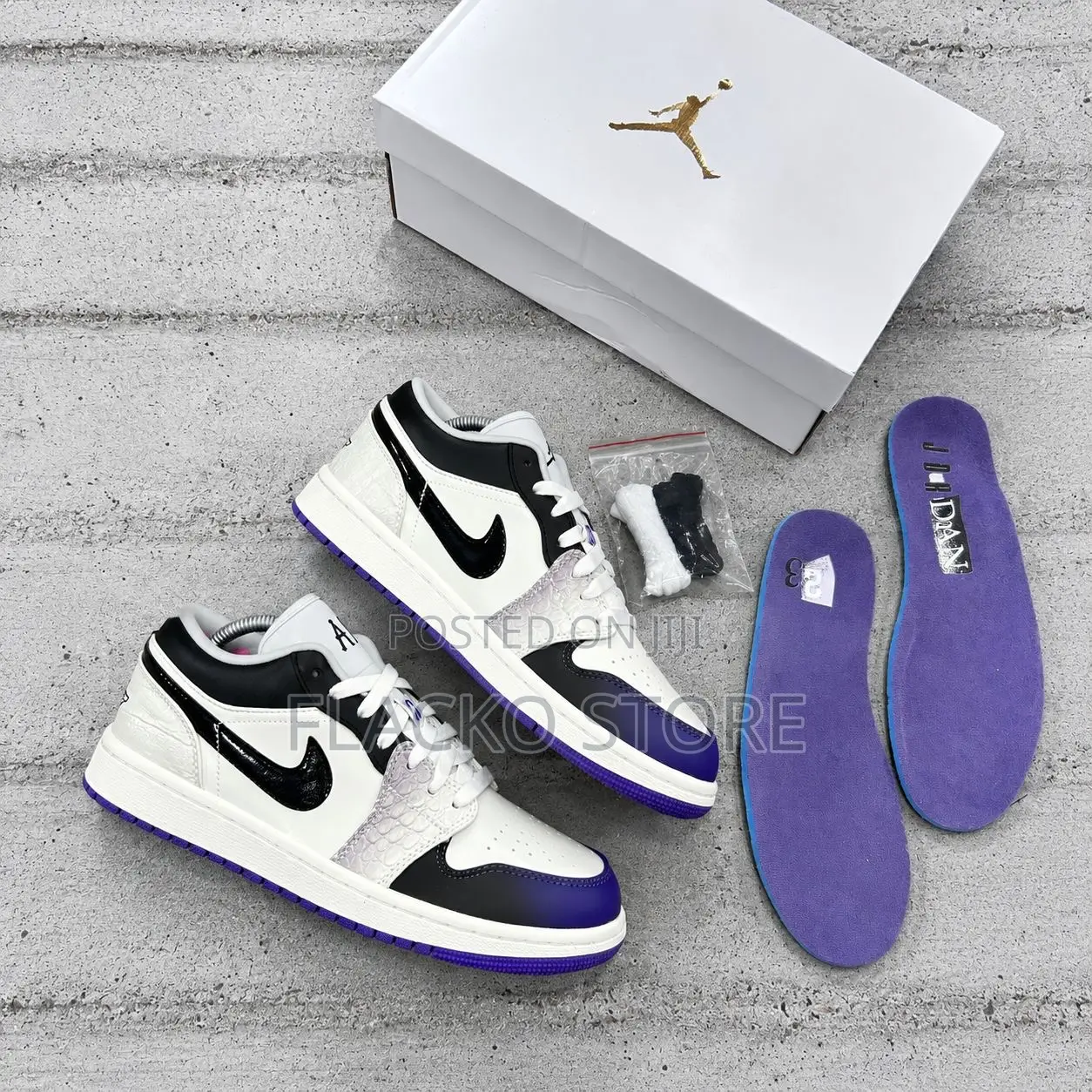 Original Air Jordan 1 Low Se Punk Rock Sneakers
