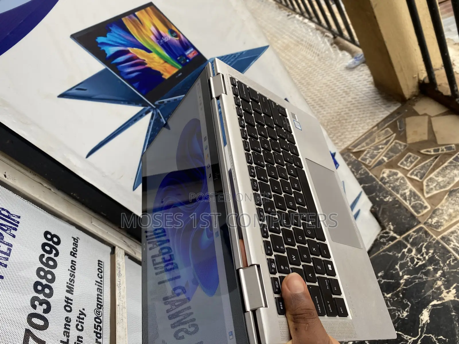 New Laptop HP EliteBook X360 1030 G3 8GB Intel Core i5 SSD 256GB