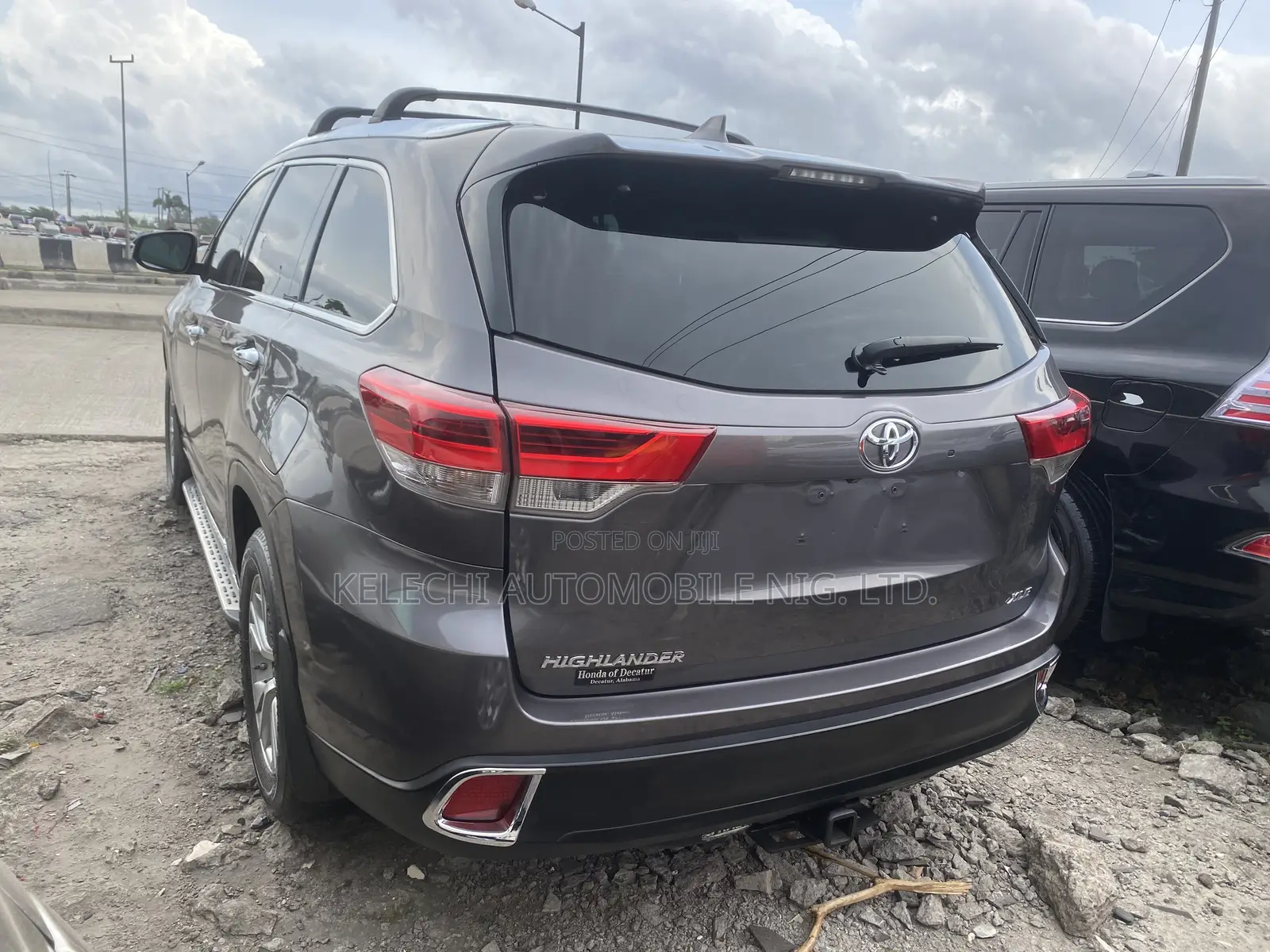 Toyota Highlander XLE V6 4x4 (3.5L 6cyl 6A) 2016 Gray