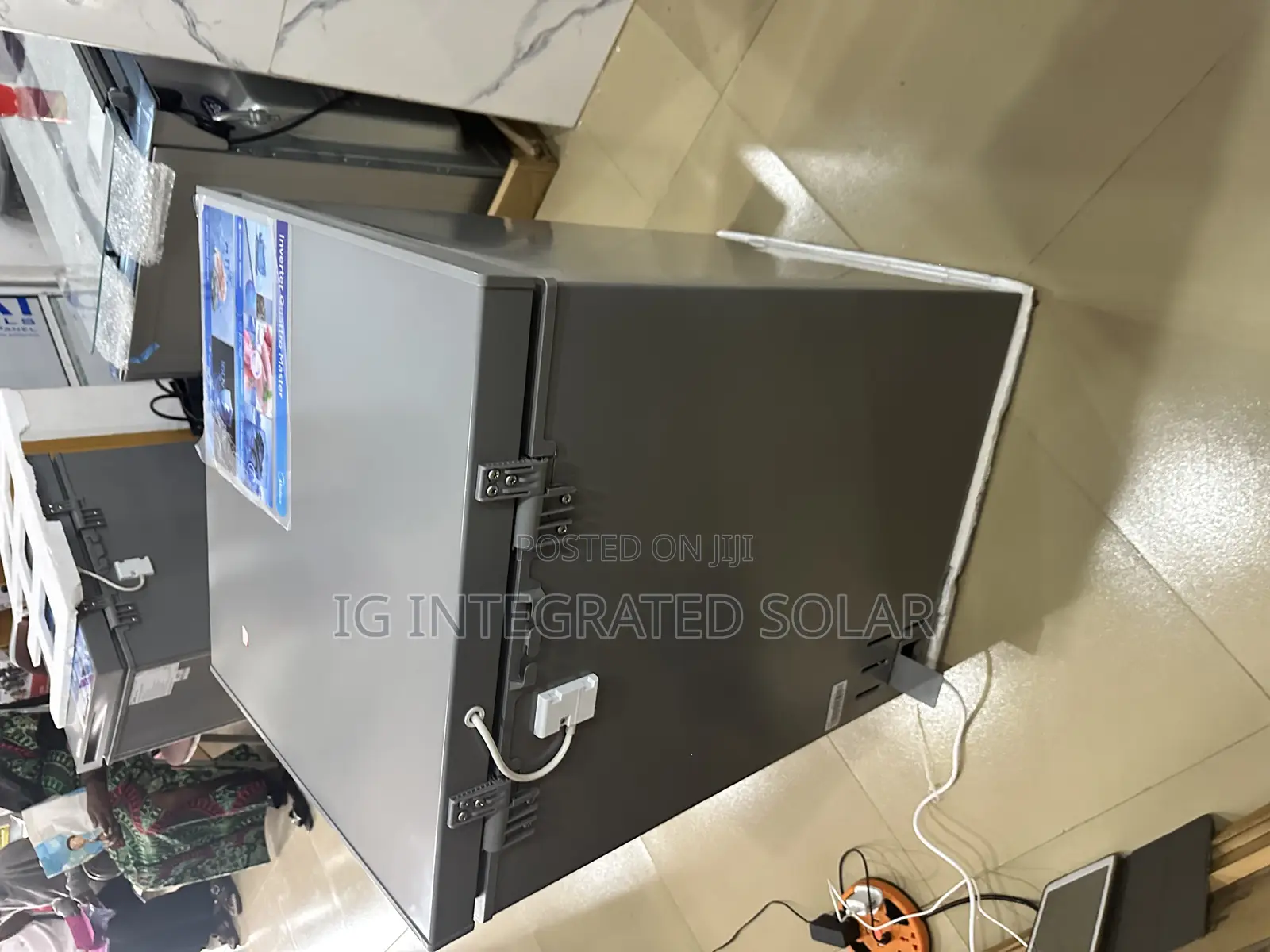 143l Inverter Freezer With 10years Warranty