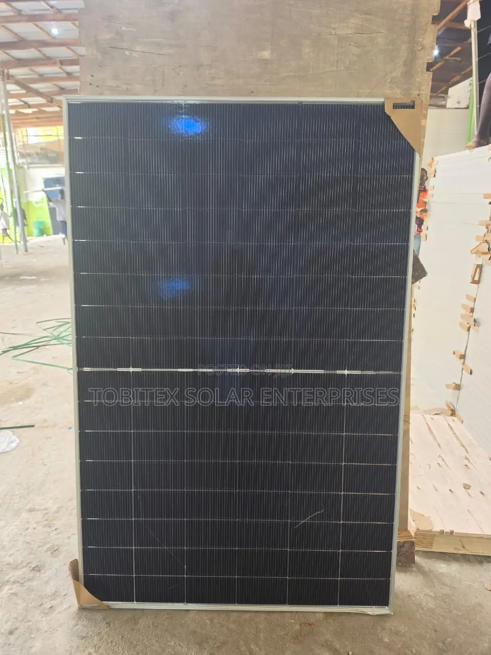 Jinko 585watts Solar Panel