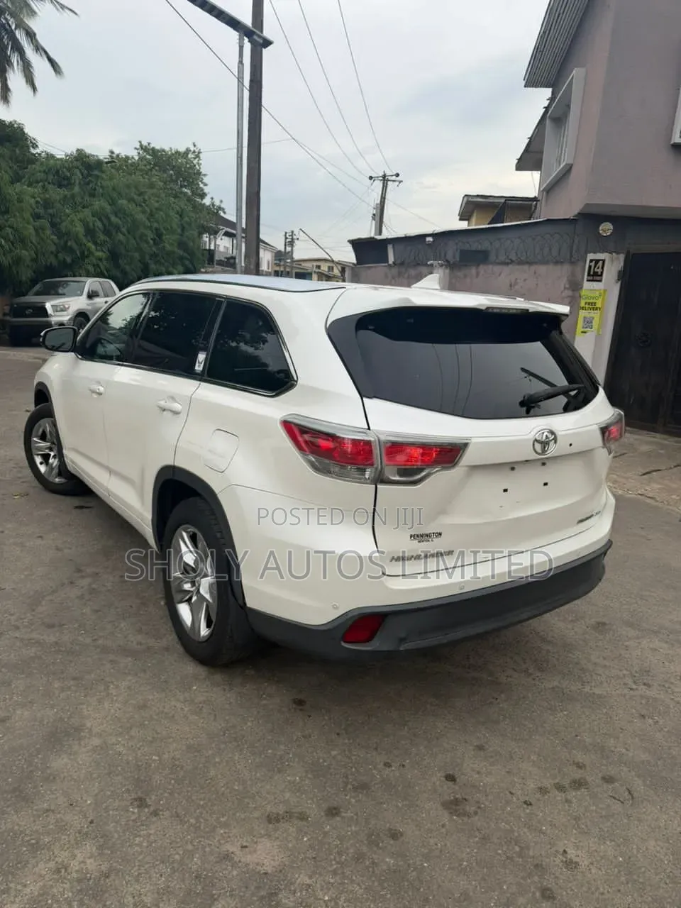 Toyota Highlander Limited 4dr SUV (3.5L 6cyl 6A) 2014 White