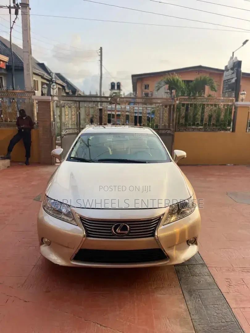Lexus ES 350 FWD 2013 Gold