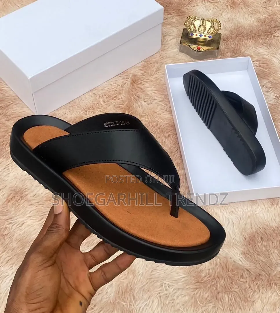 Quality Leather Palm Shoes for Men in 2 Designs