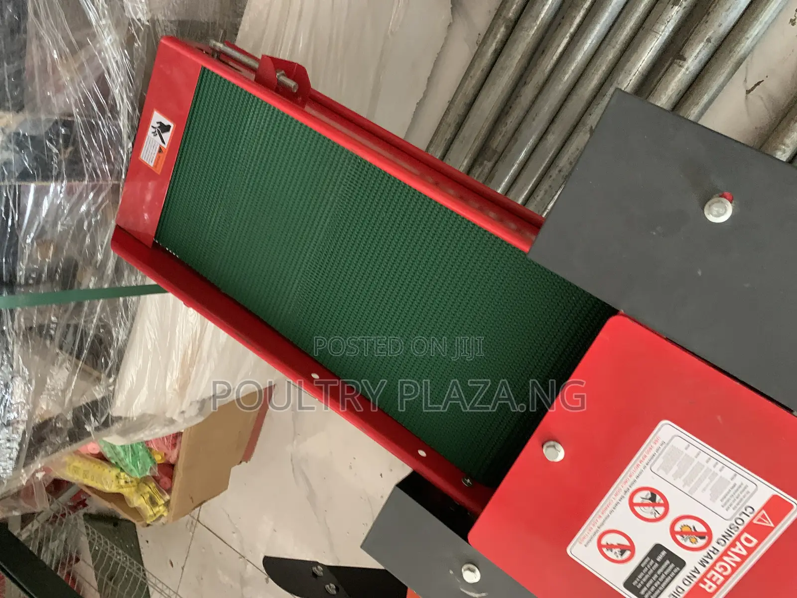 Chaff Cutter/Conveyor