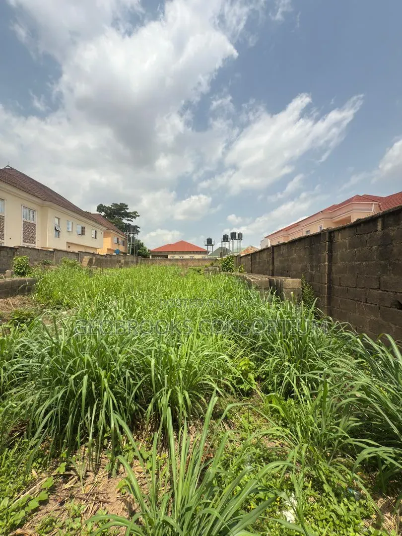 Premium 684sqm Land With Foundation for Sale – Kolapo Ishola Gra.
