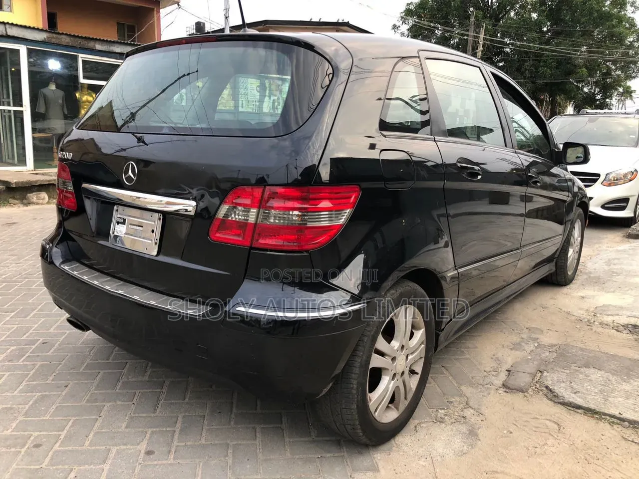 Mercedes-Benz B-Class B200 Petrol 2010 Black