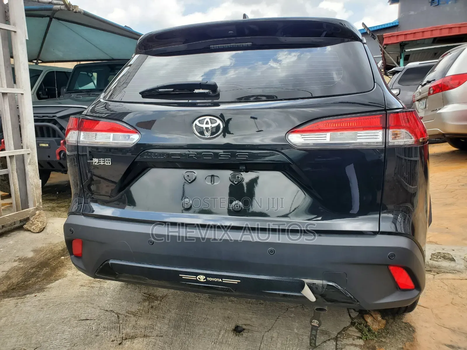 Toyota Corolla Cross XLE 4WD 2024 Black