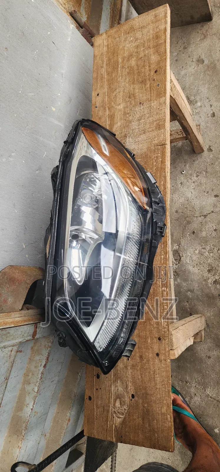 C300 2017 Non Led Headlight
