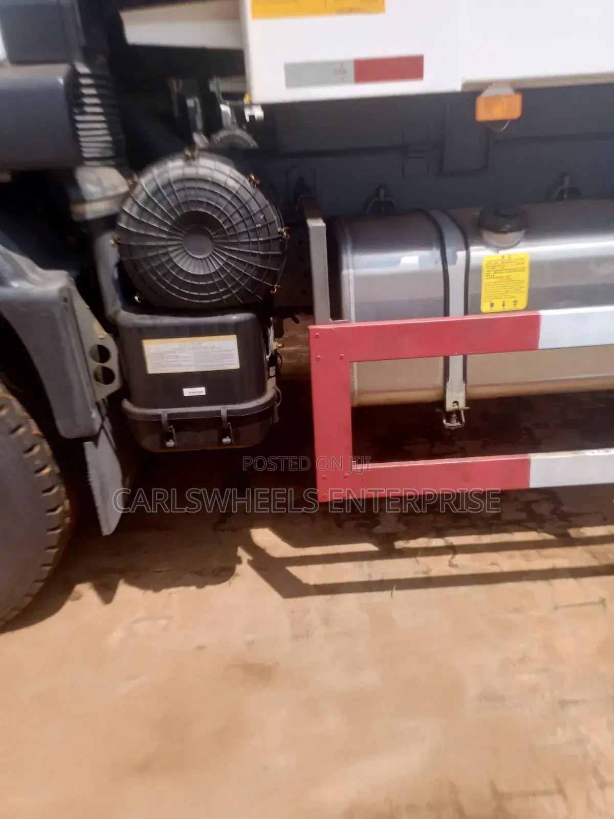 10tyres Brand New Howo Dump Truck, Tx 371.