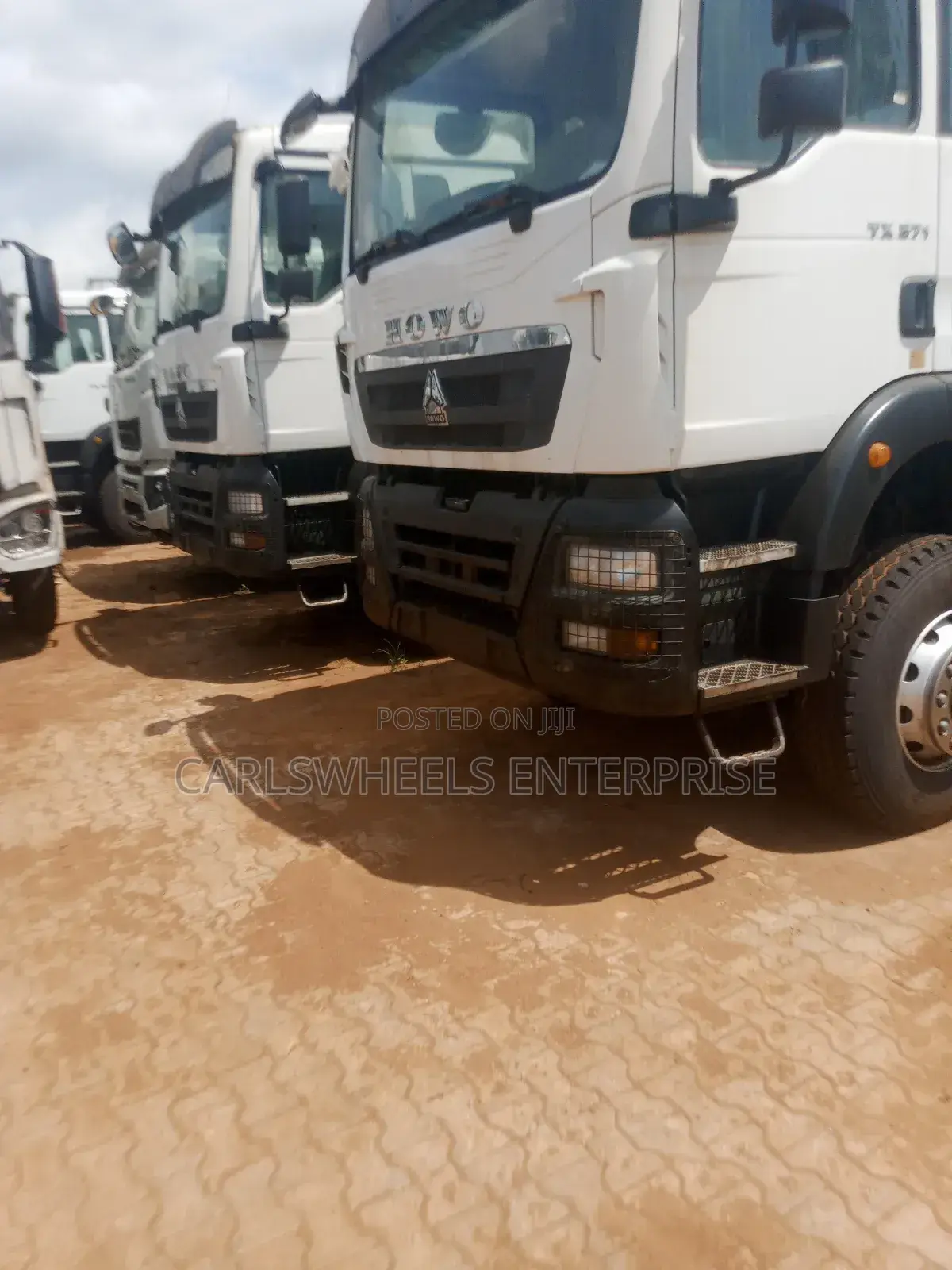 10tyres Brand New Howo Dump Truck, Tx 371.