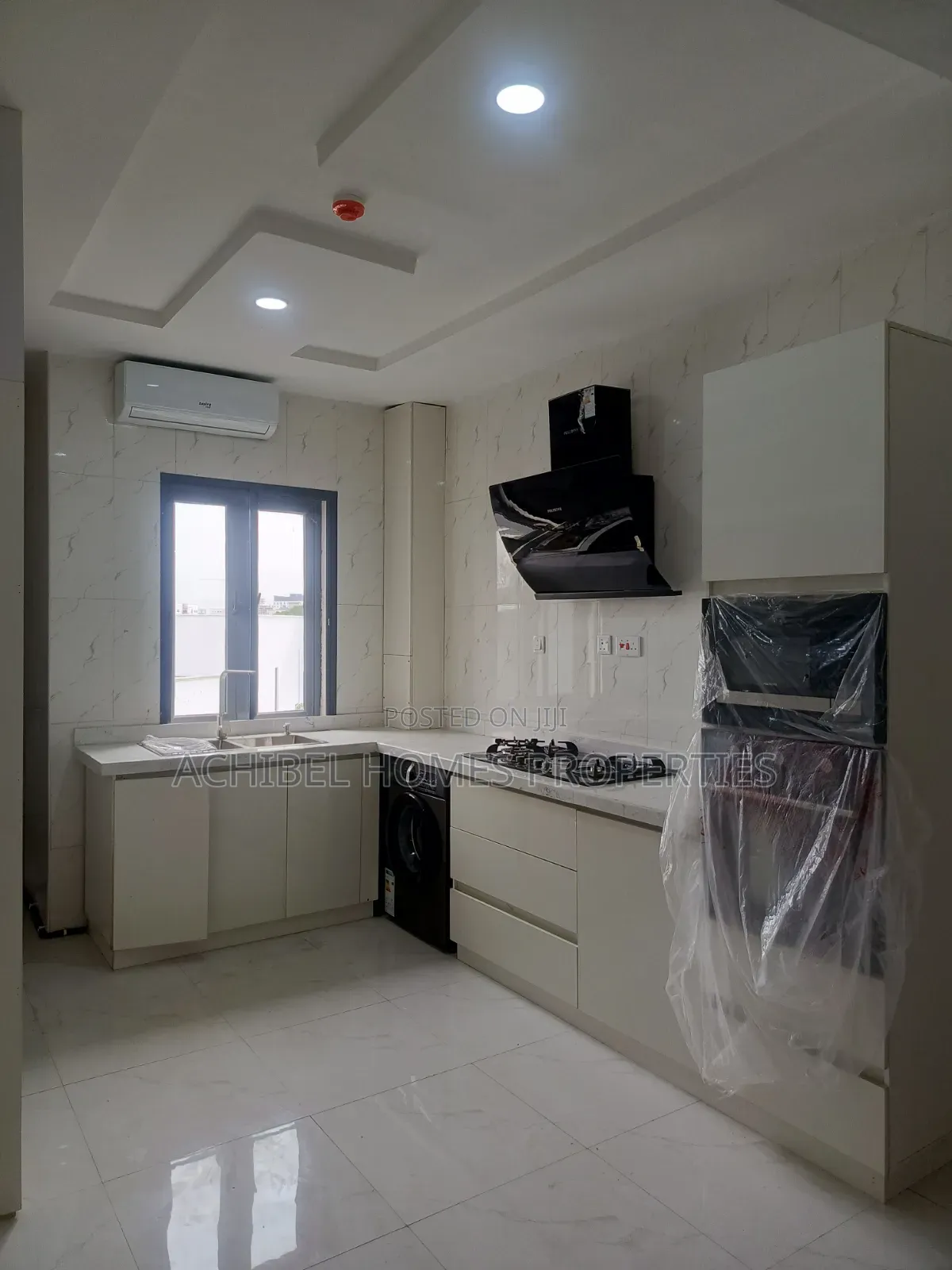 3bdrm Apartment in Off Bourdillon for rent