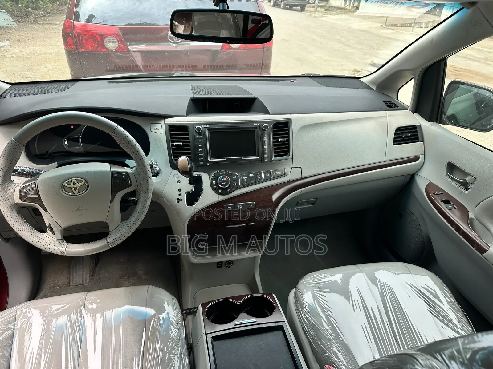 Toyota Sienna XLE 7 Passenger 2010 Red
