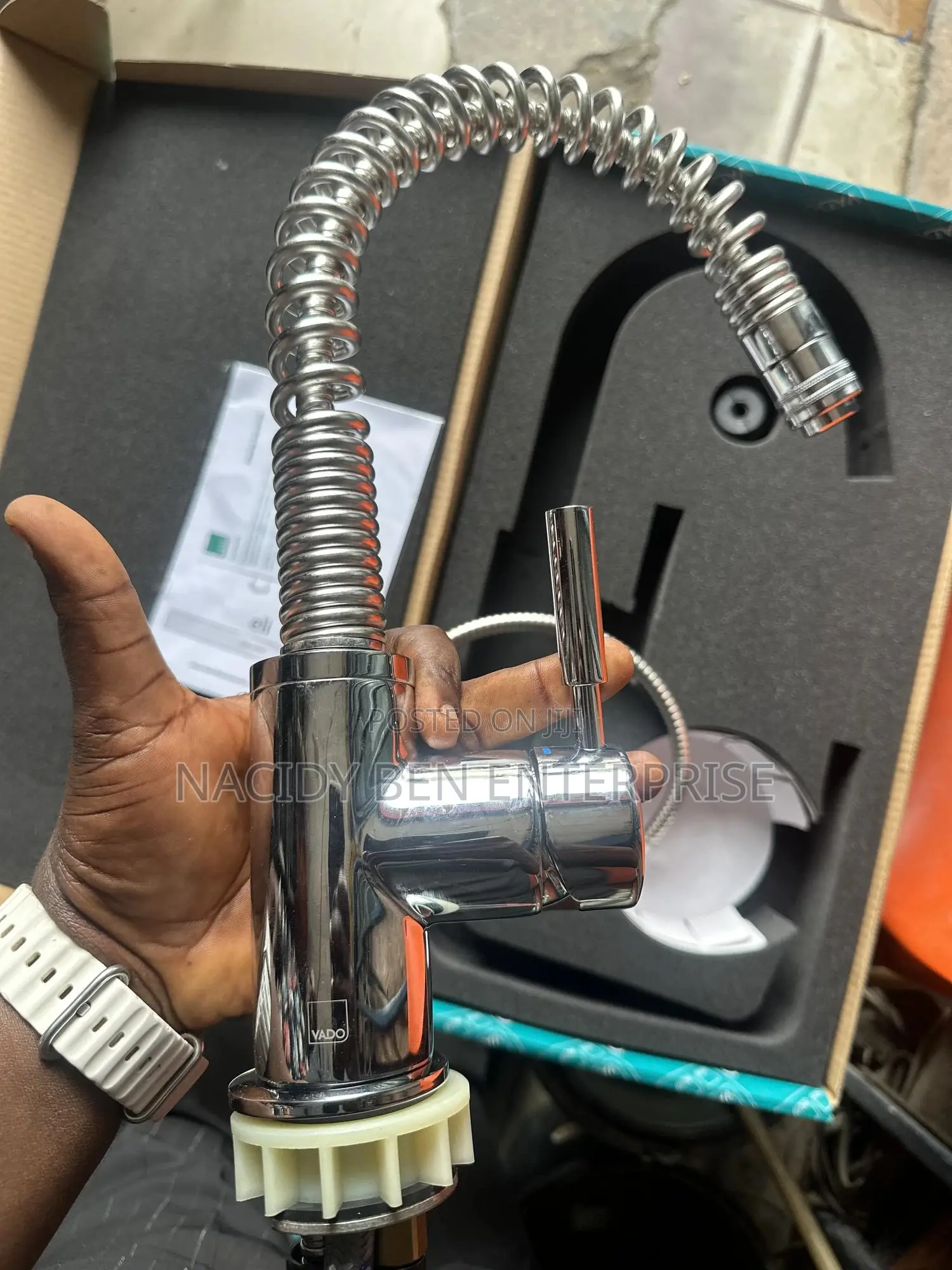 Vado Kitchen Mixer Tap (England)