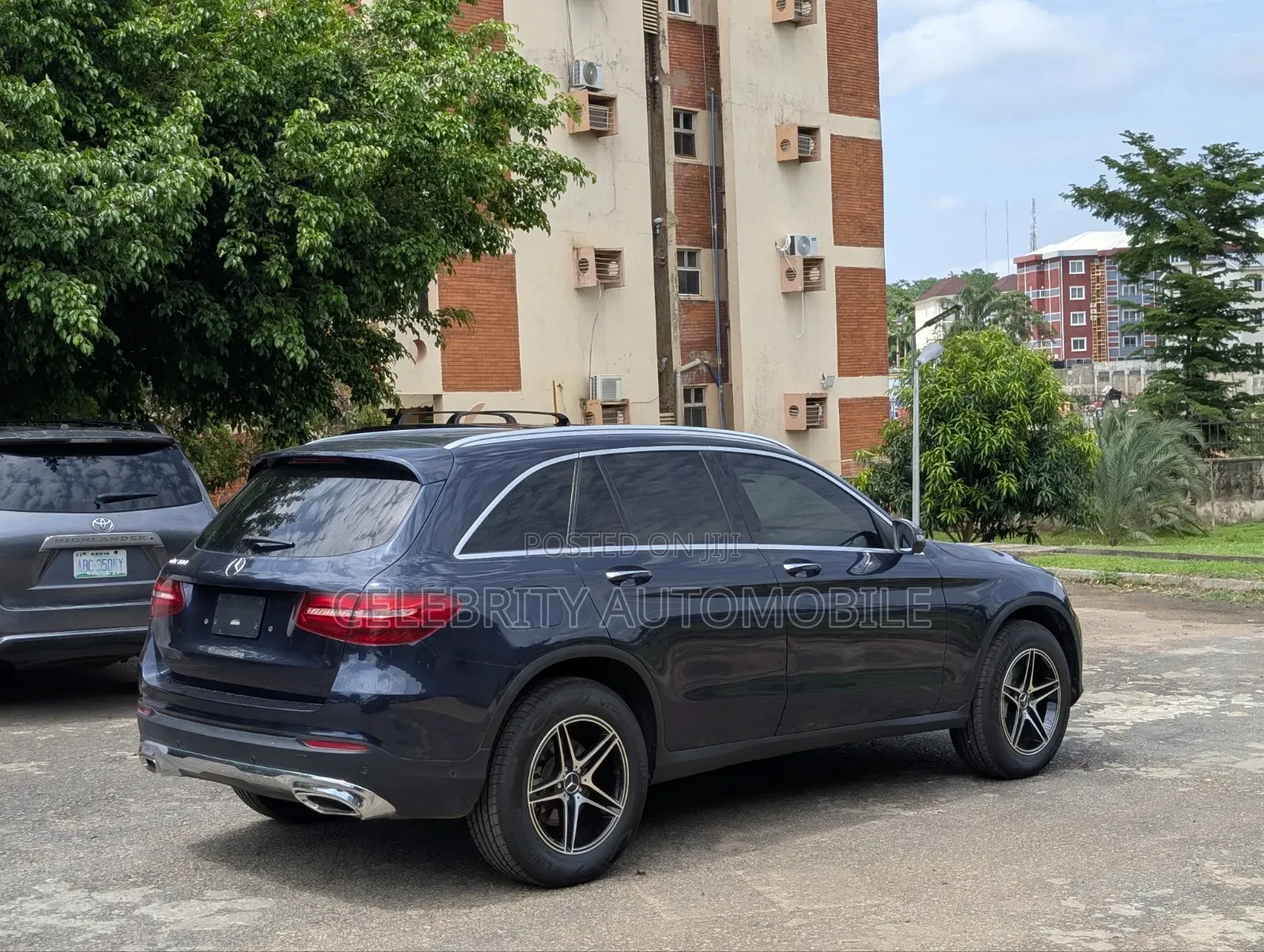 Mercedes-Benz GLC-Class 2018 Blue
