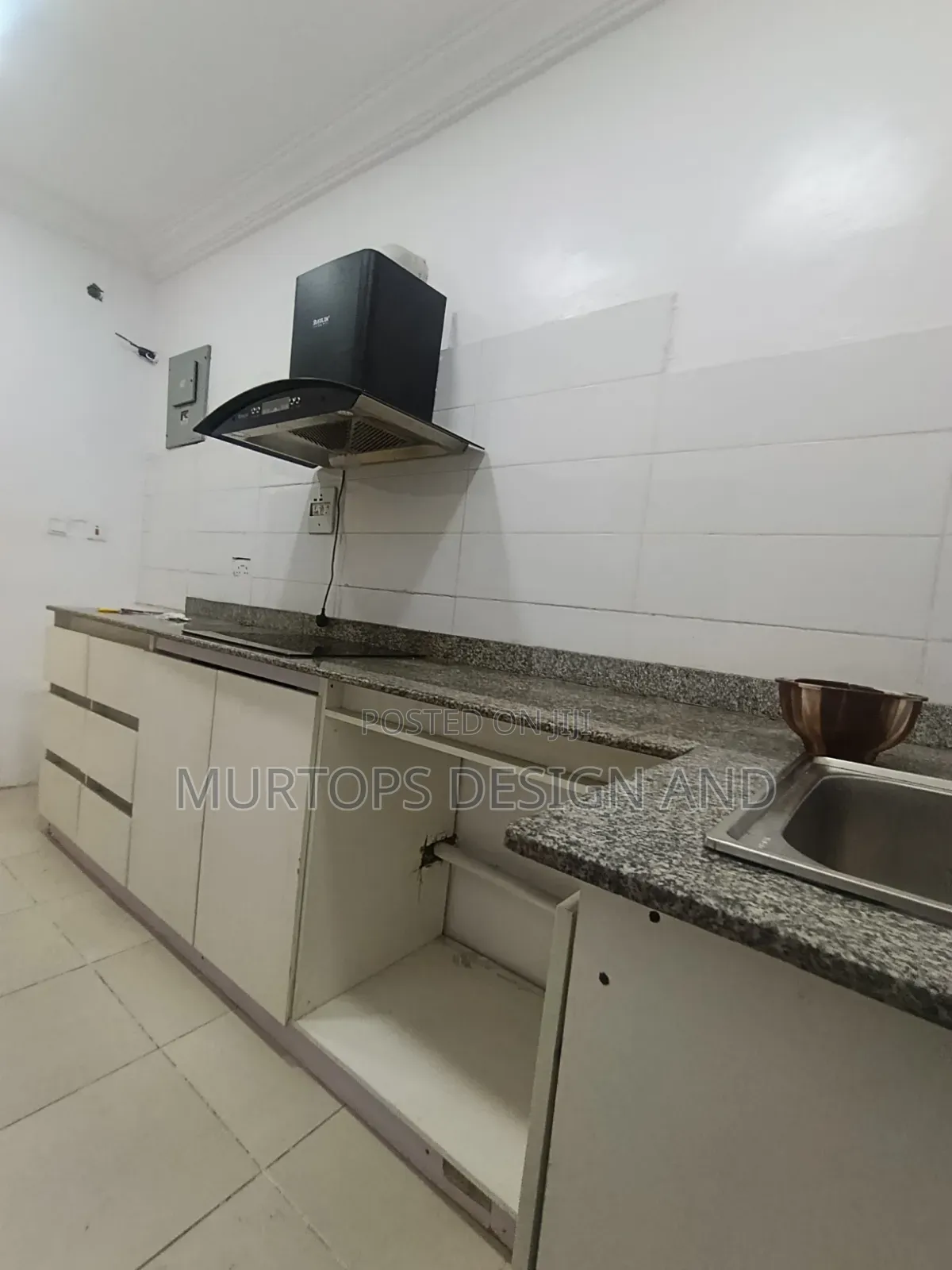 Mini Flat in Paradise 3, Chevron for rent