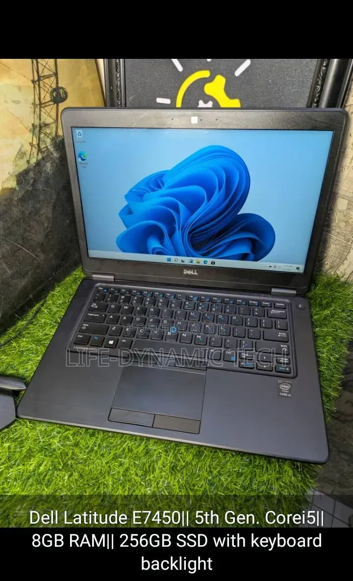Laptop Dell Latitude 7450 8GB Intel Core i5 SSD 256GB