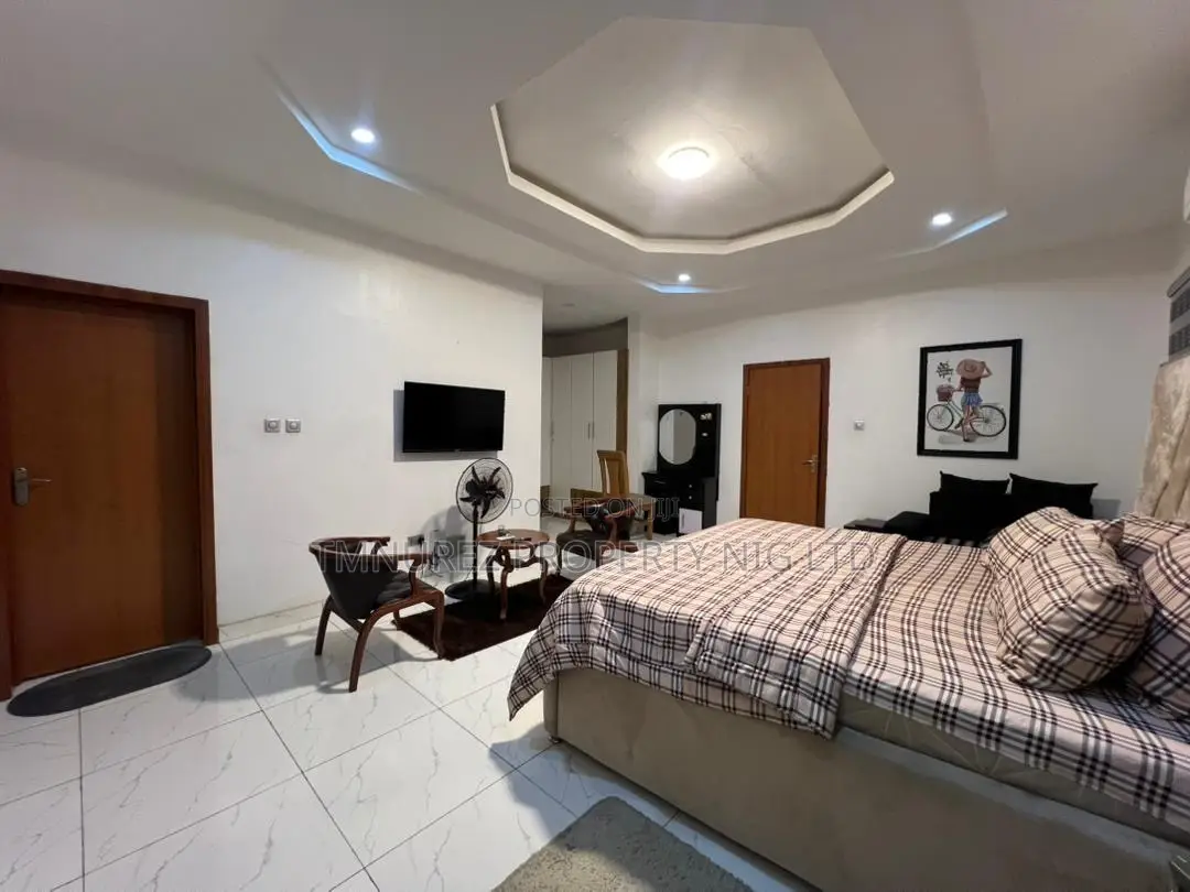Furnished 4bdrm Duplex in Ikota for rent
