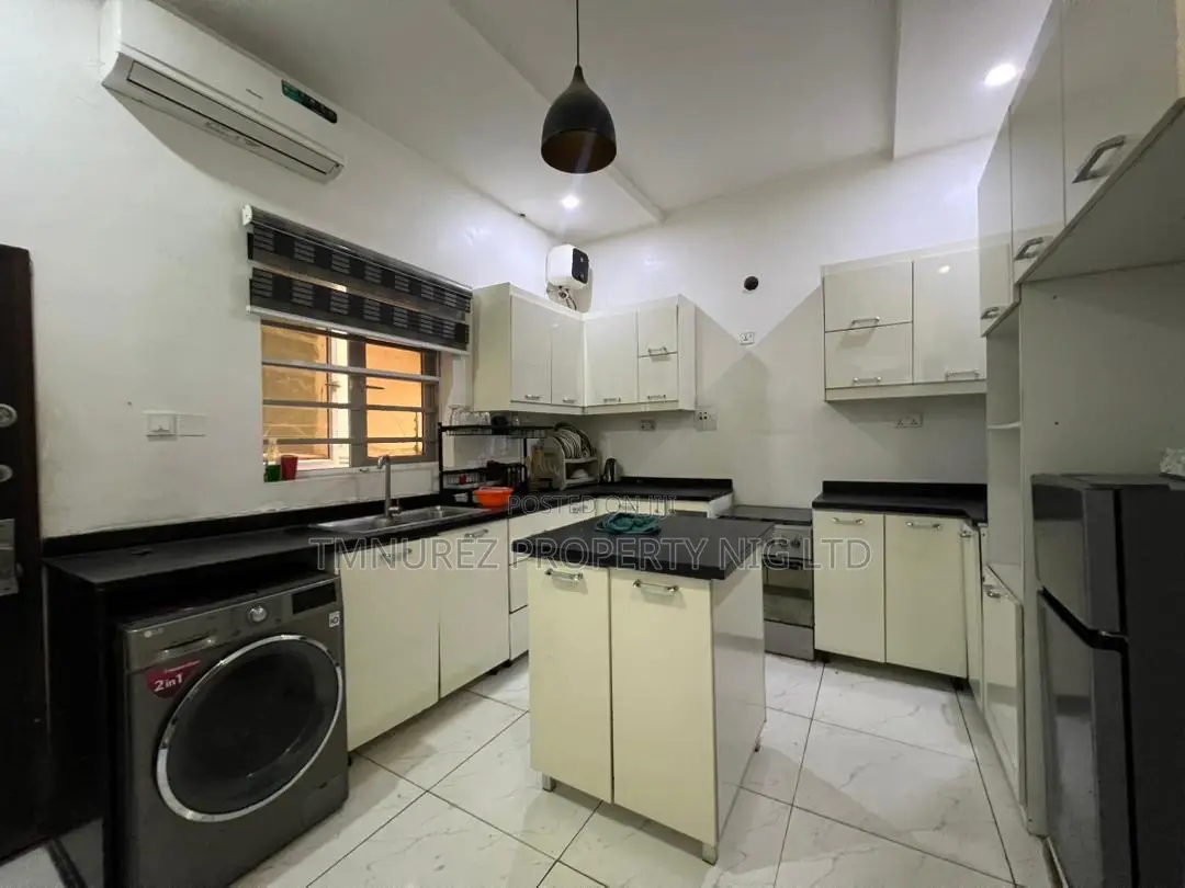 Furnished 4bdrm Duplex in Ikota for rent