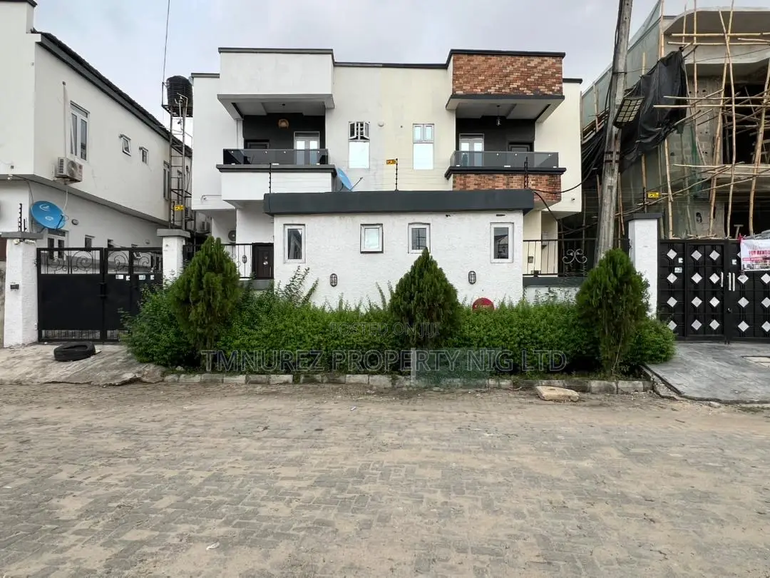 Furnished 4bdrm Duplex in Ikota for rent