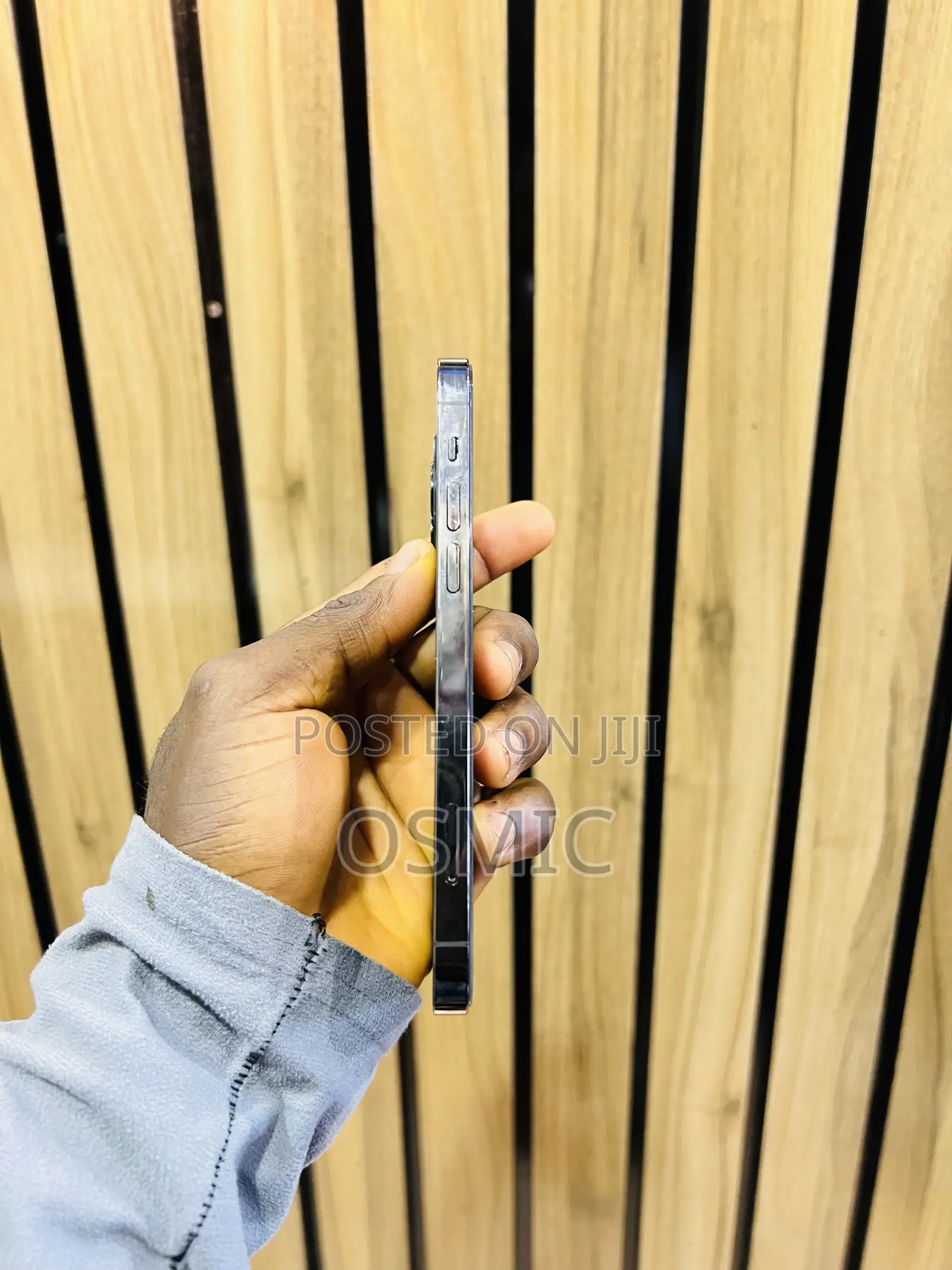 New Apple iPhone 12 Pro 128 GB Gray