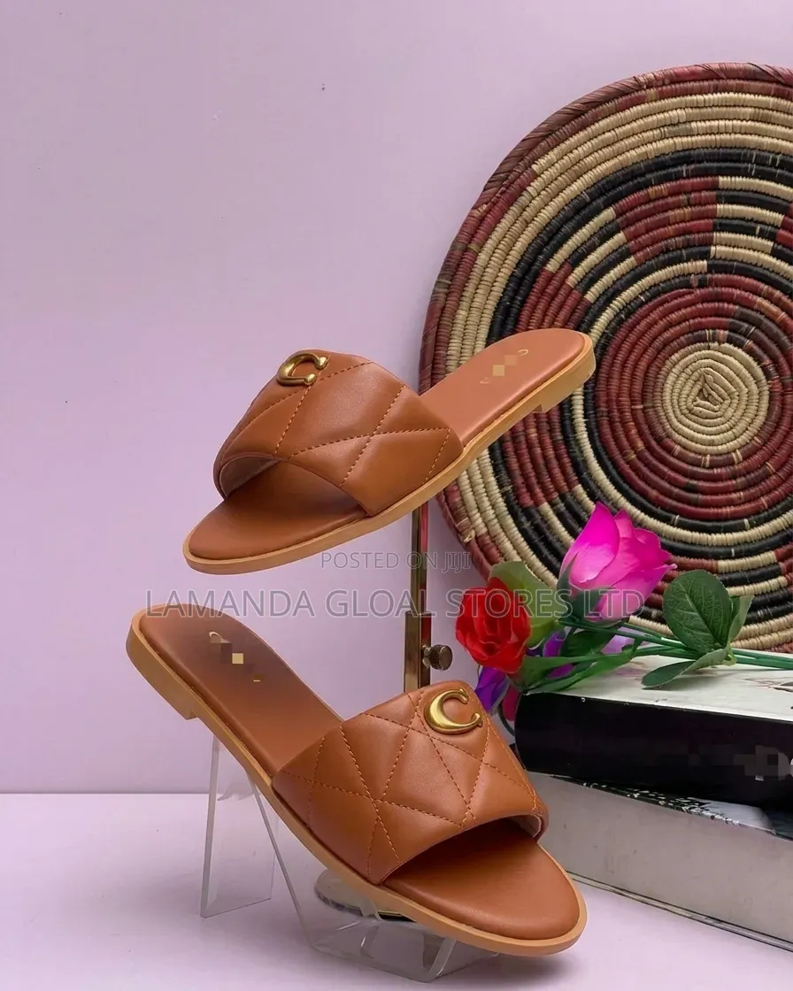 New Women's Designer Quilted Flat Slides