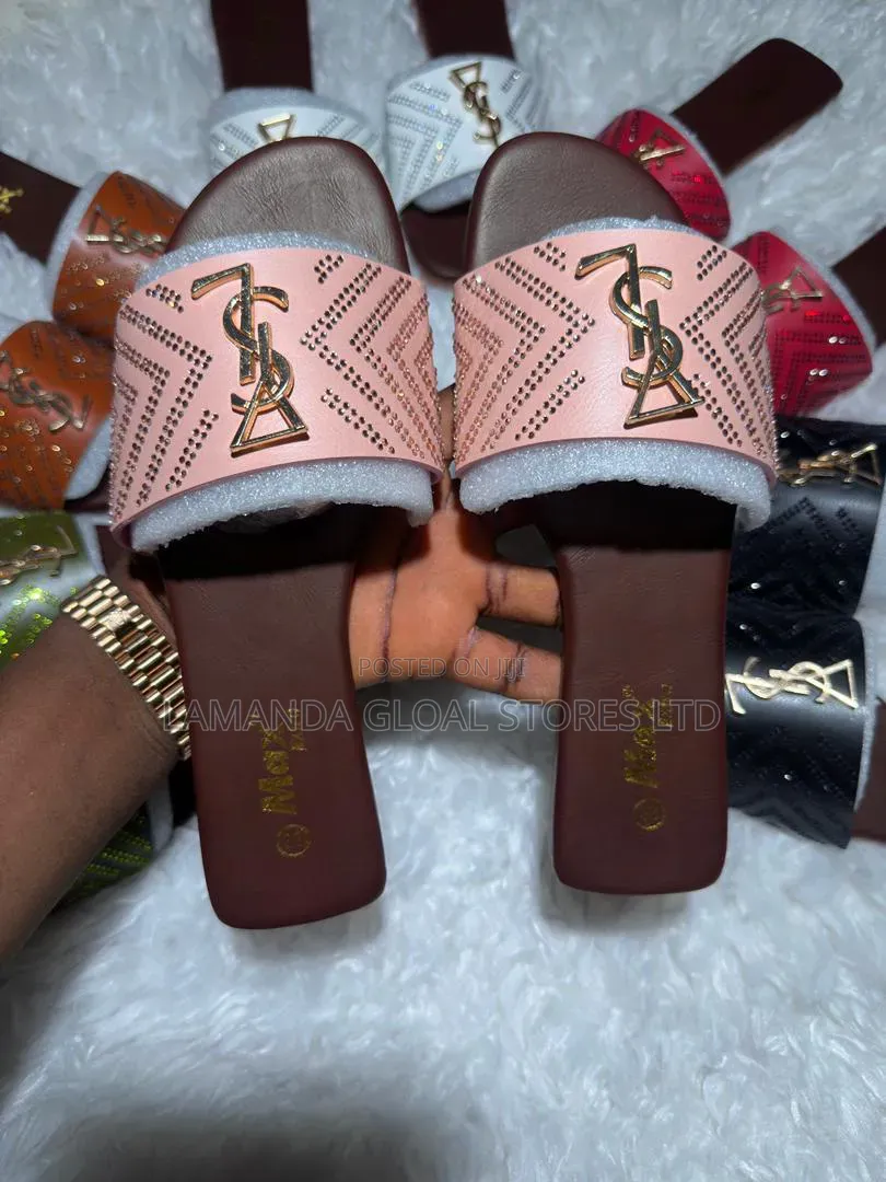 Luxury Women's Rhinestone Studded Flat Slides