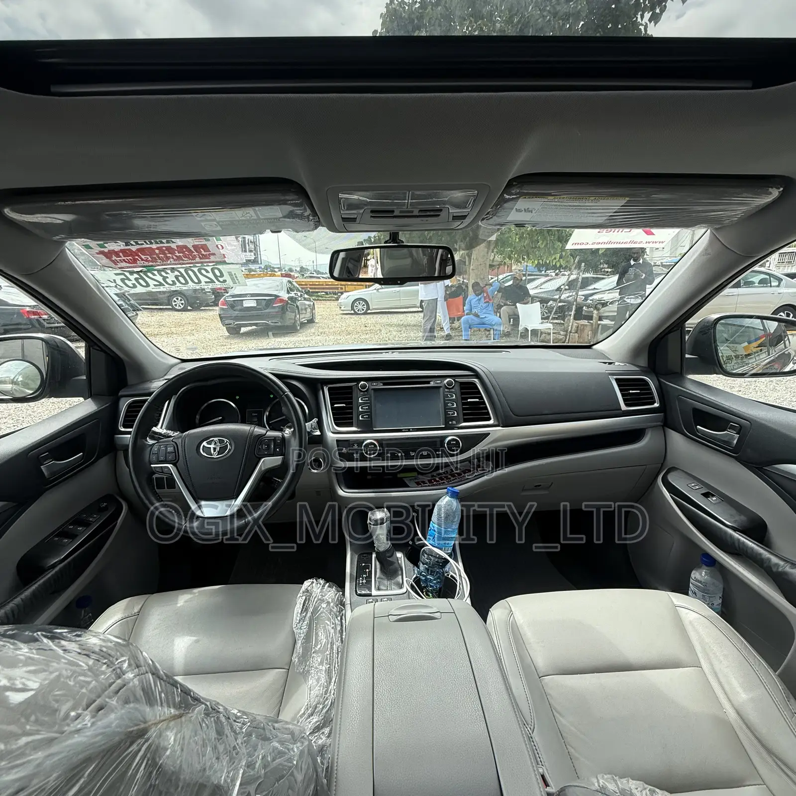 Toyota Highlander XLE 4dr SUV (3.5L 6cyl 6A) 2015 Gray
