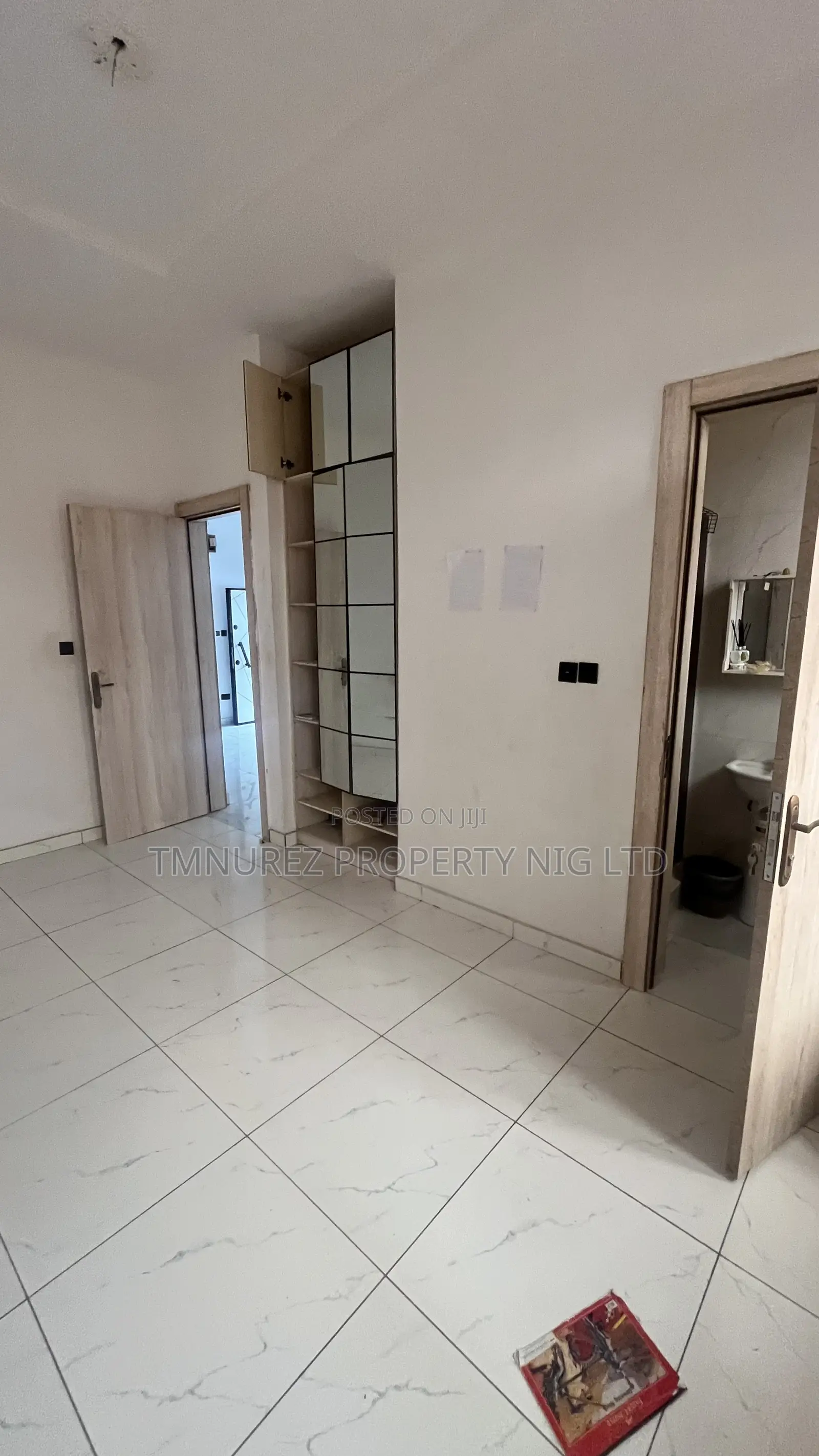 4bdrm Duplex in Ikota Estate for rent