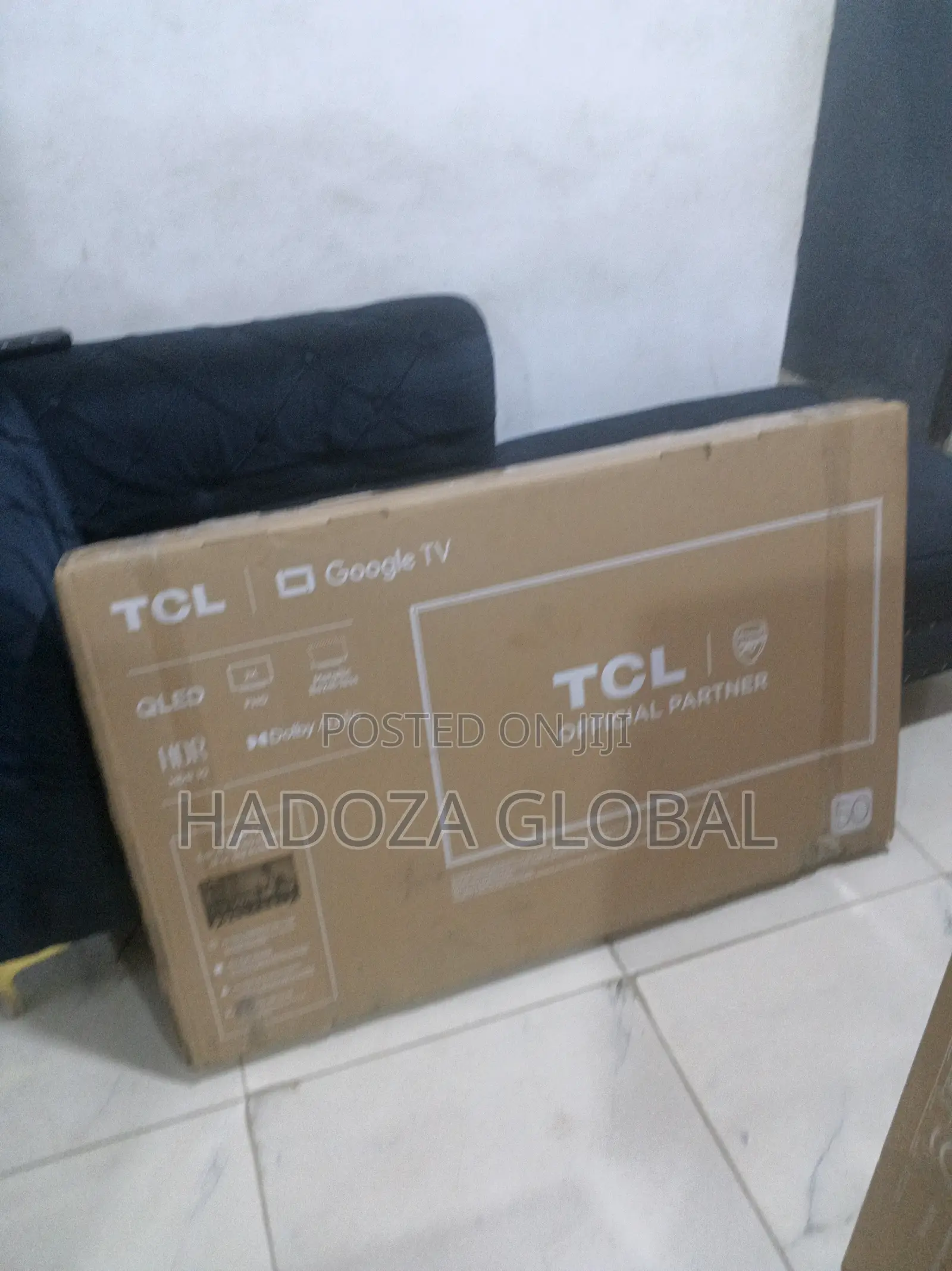TCL 50” Smart Tv – Clean and Working Perfectly