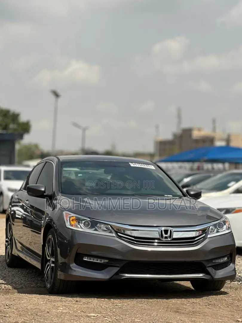 Honda Accord Sport 4dr Sedan FWD (2.4L 4cyl 2A) 2017 Gray