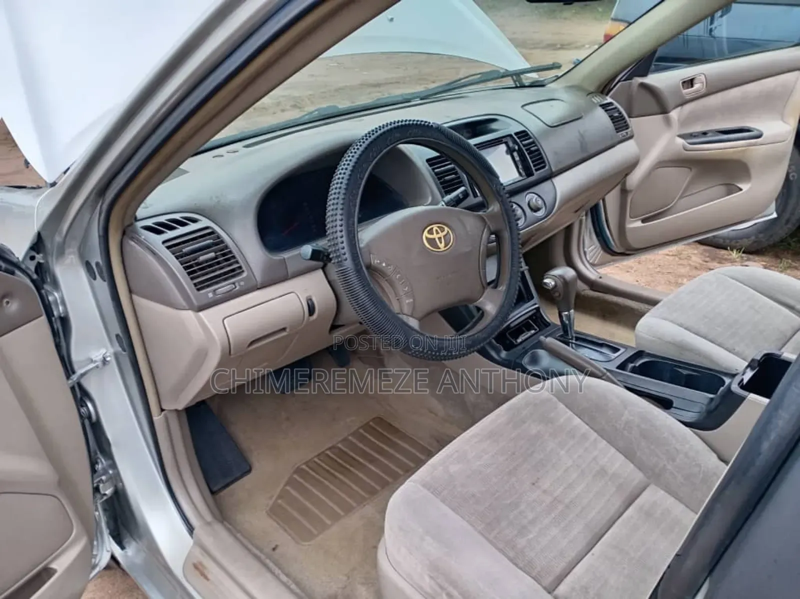 Toyota Camry LE 4dr Sedan (2.4L 4cyl 5A) 2005 Silver